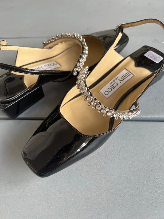 Jimmy Choo, 38